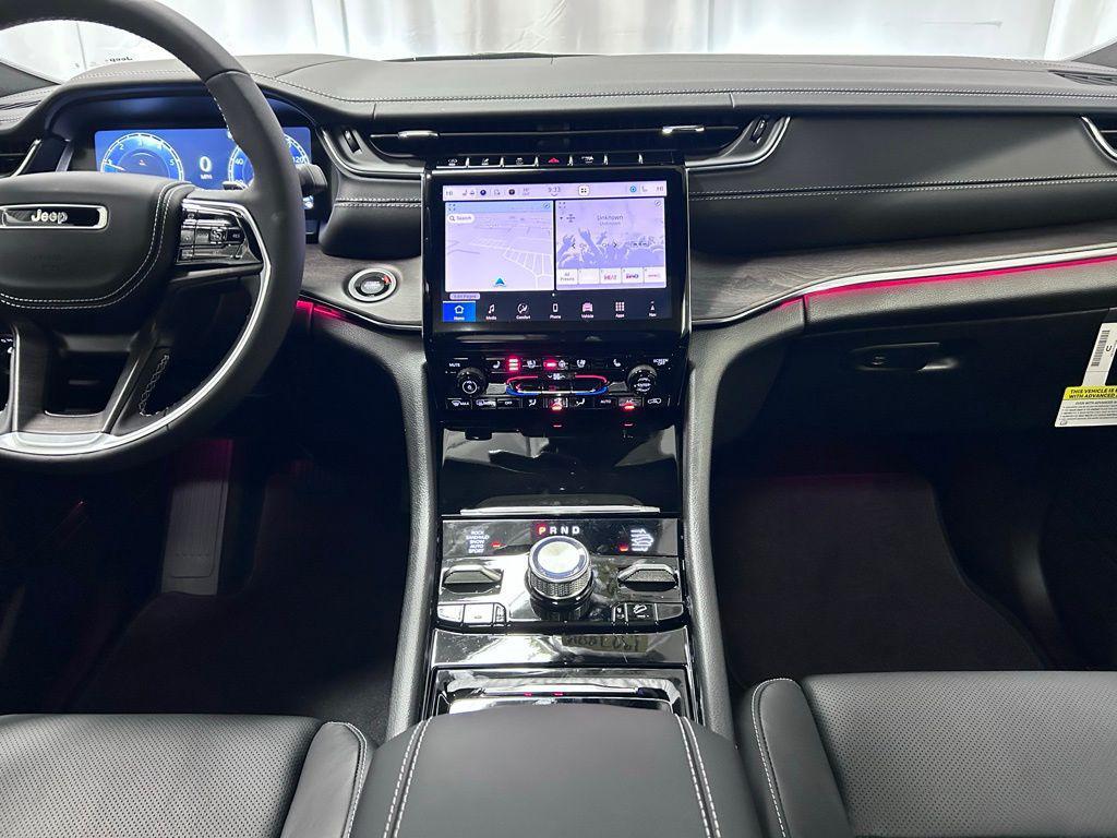 new 2025 Jeep Grand Cherokee L car, priced at $58,499