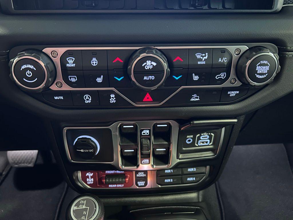 new 2026 Jeep Gladiator car, priced at $53,695