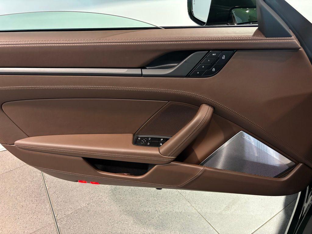 new 2026 Porsche 911 car, priced at $191,610