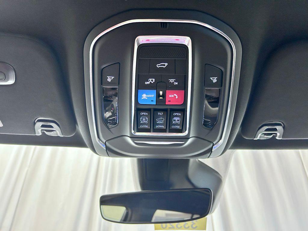 new 2026 Jeep Grand Wagoneer car, priced at $75,755