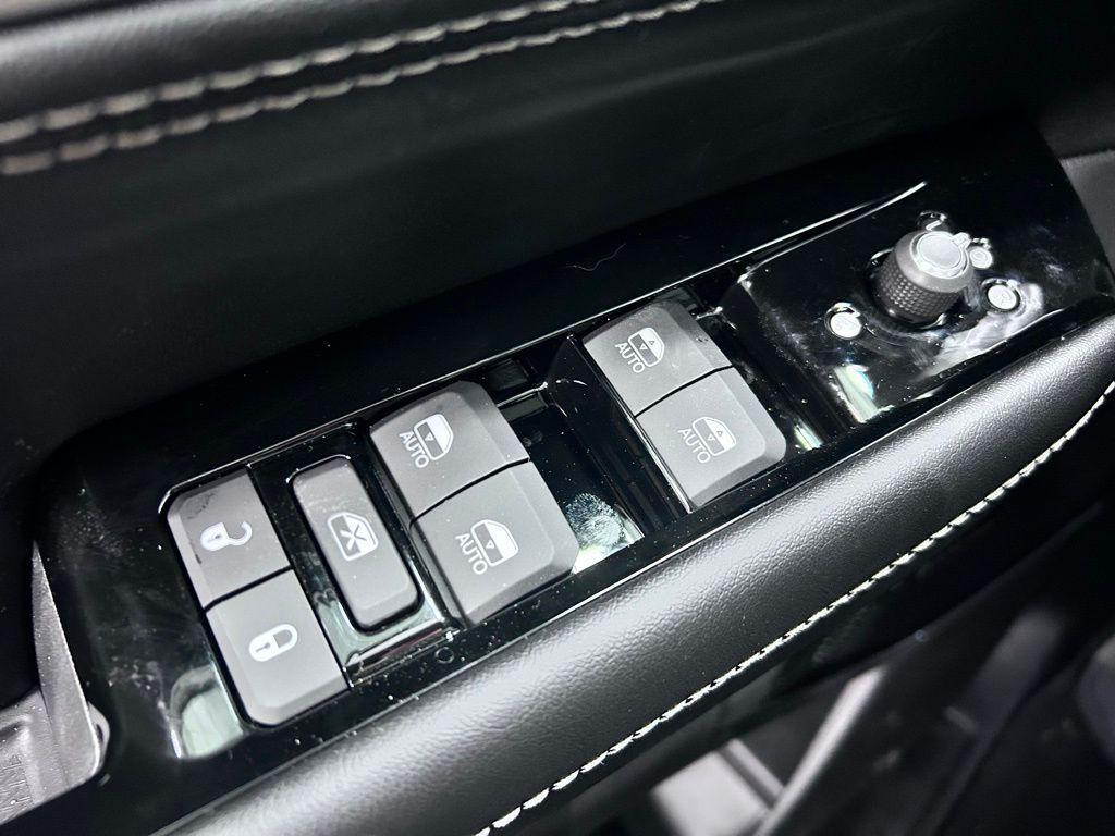new 2026 Jeep Grand Wagoneer L car, priced at $85,185