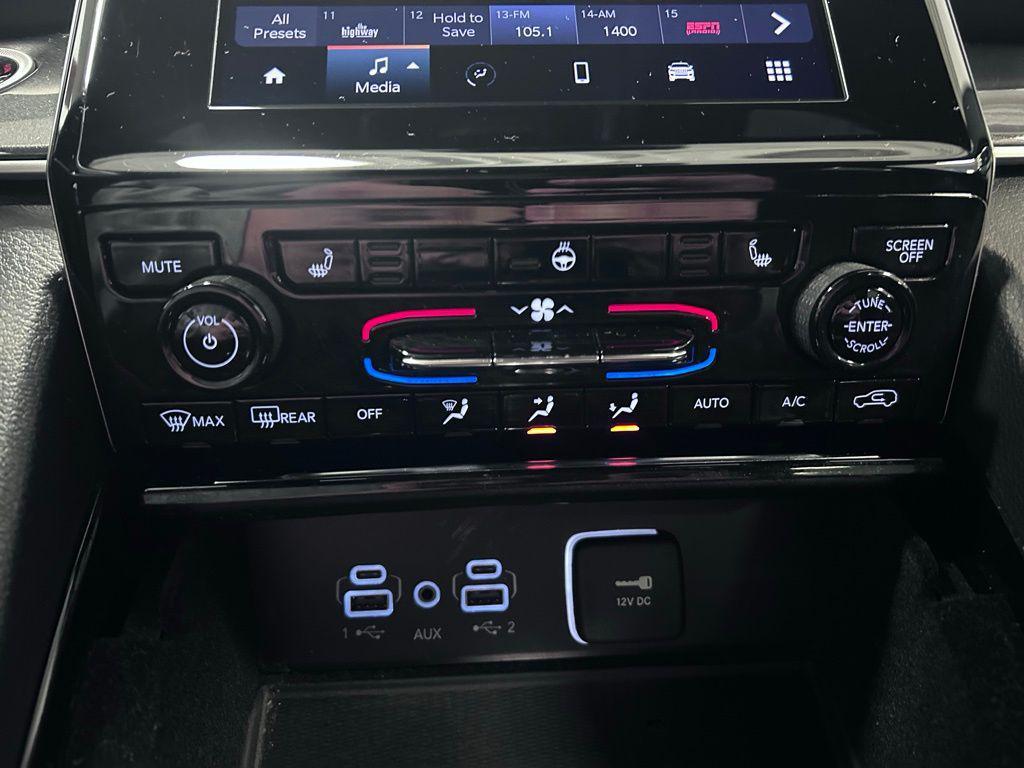 used 2022 Jeep Grand Cherokee car, priced at $27,990