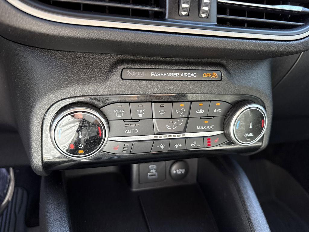 used 2022 Ford Escape car, priced at $19,574