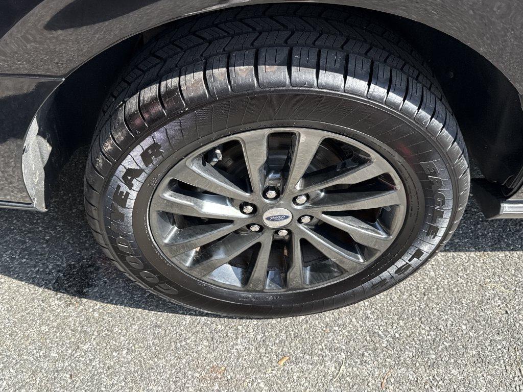 used 2021 Ford Expedition Max car, priced at $36,475