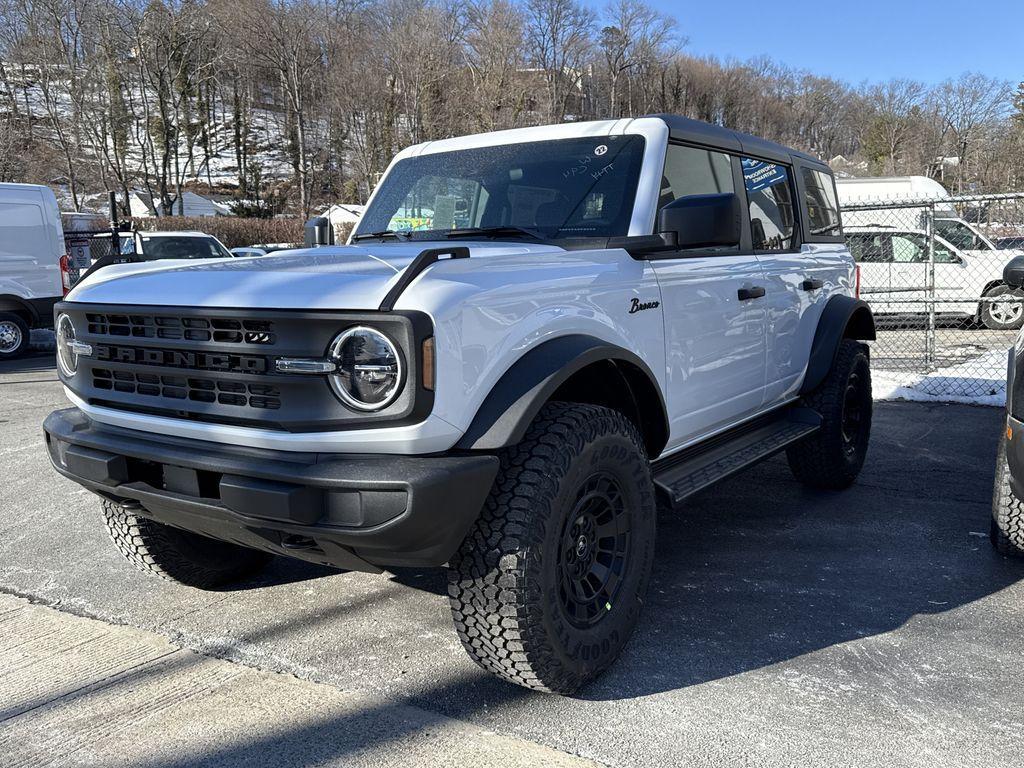 new 2025 Ford Bronco car, priced at $53,120