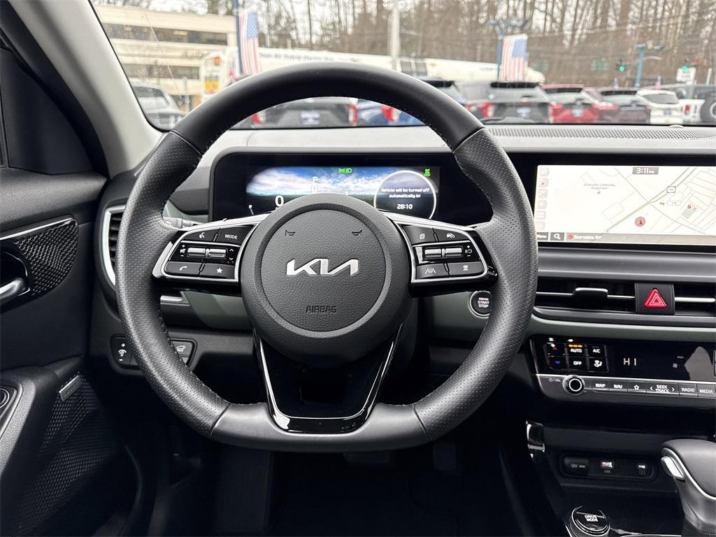 used 2024 Kia Seltos car, priced at $23,528