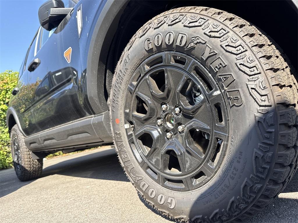new 2025 Ford Bronco Sport car, priced at $44,255