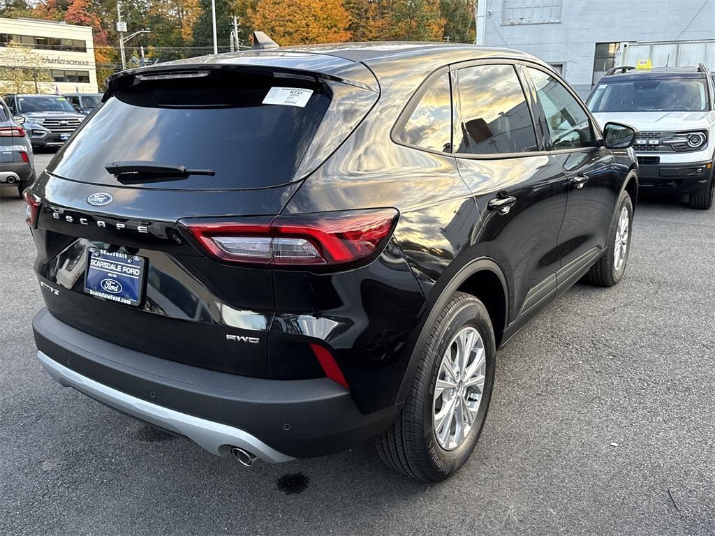 new 2025 Ford Escape car, priced at $30,575