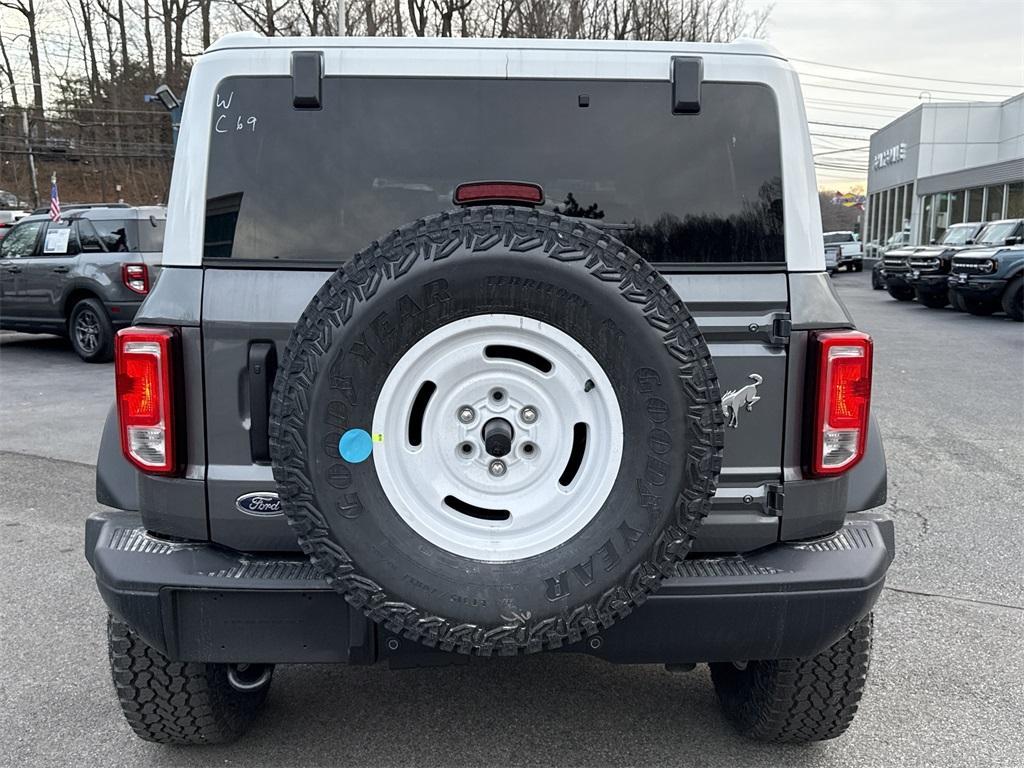 new 2025 Ford Bronco car, priced at $51,970