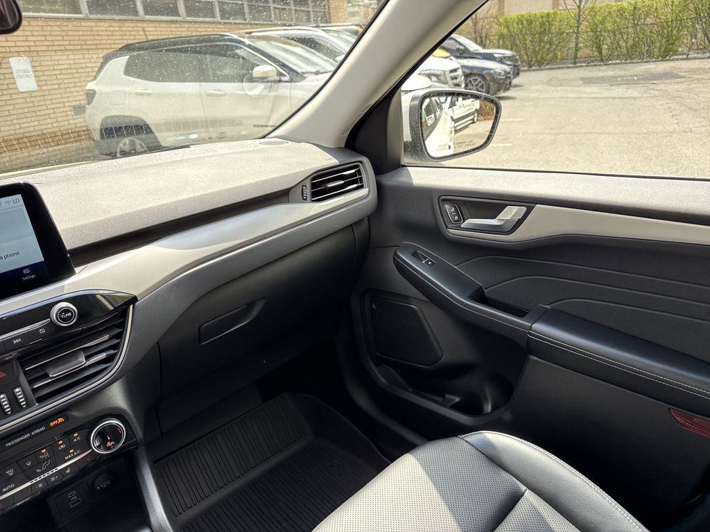 used 2022 Ford Escape car, priced at $23,170