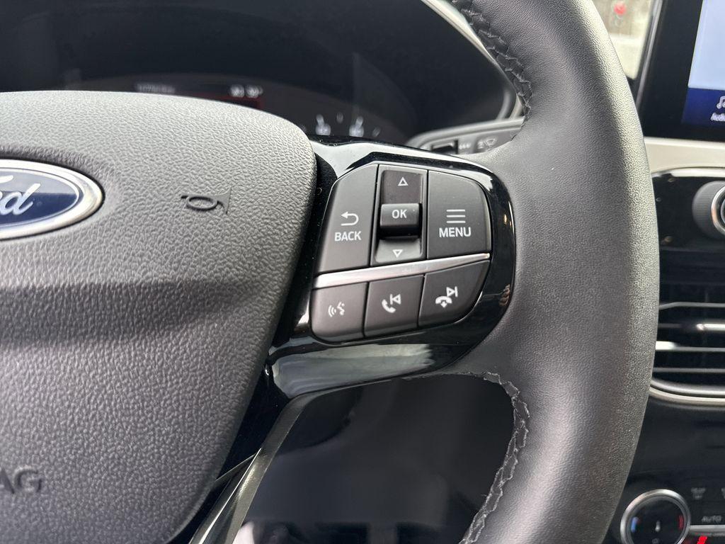 used 2022 Ford Escape car, priced at $23,400