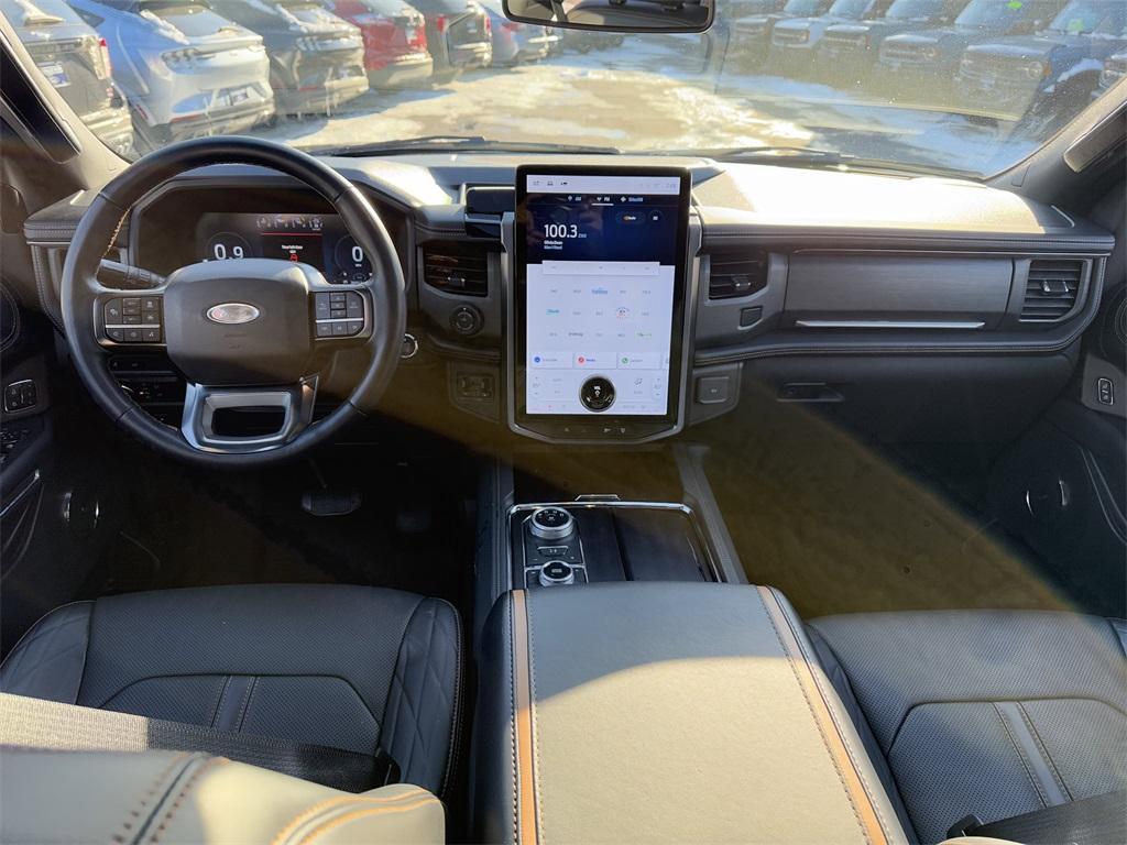 used 2024 Ford Expedition car, priced at $65,995