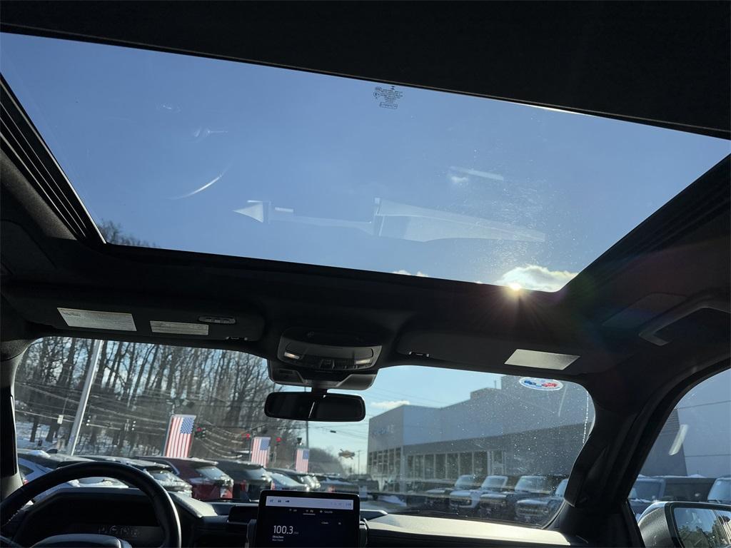 used 2024 Ford Expedition car, priced at $65,995