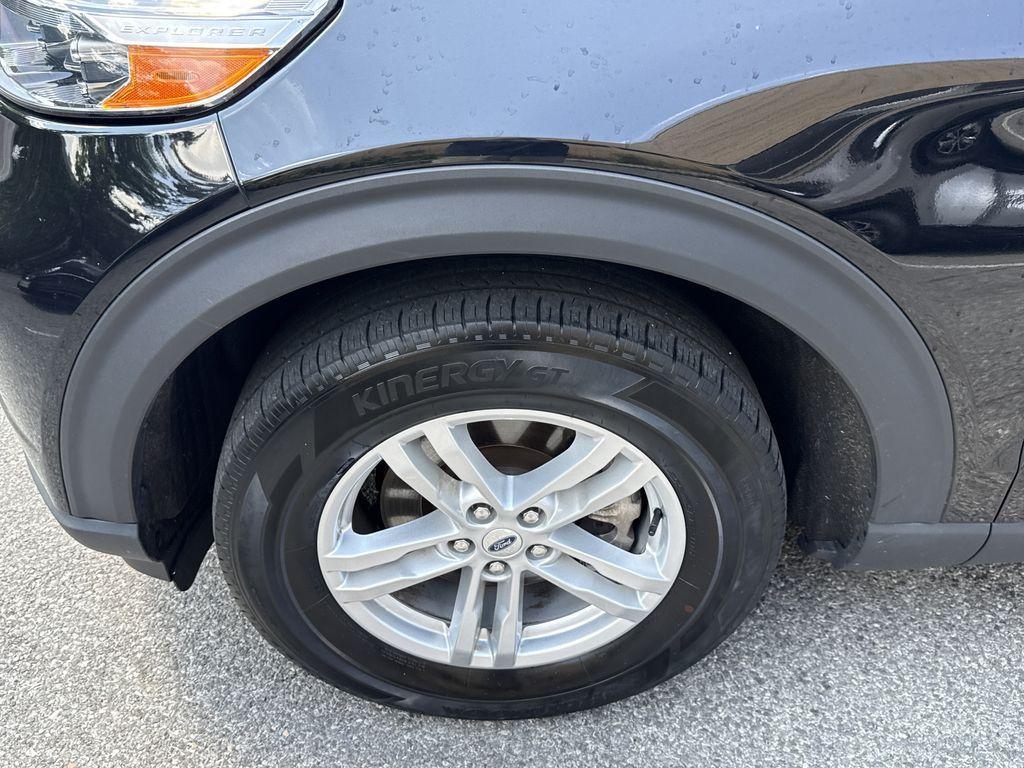 used 2023 Ford Explorer car, priced at $31,374