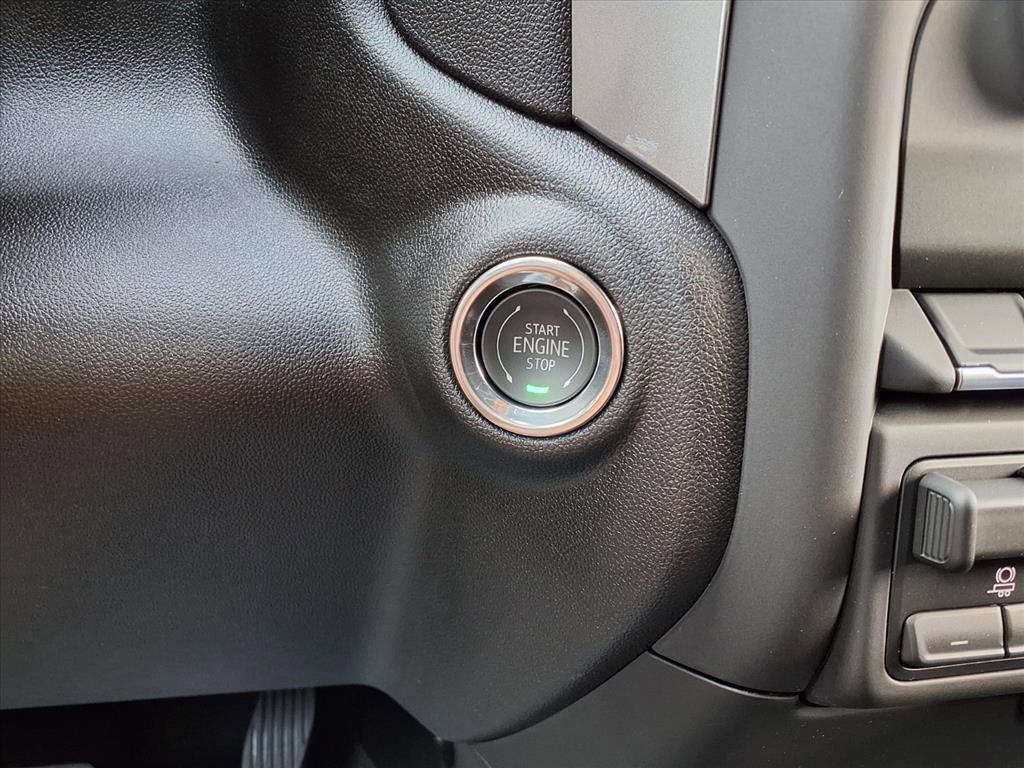 new 2025 GMC Sierra 2500 car, priced at $60,838