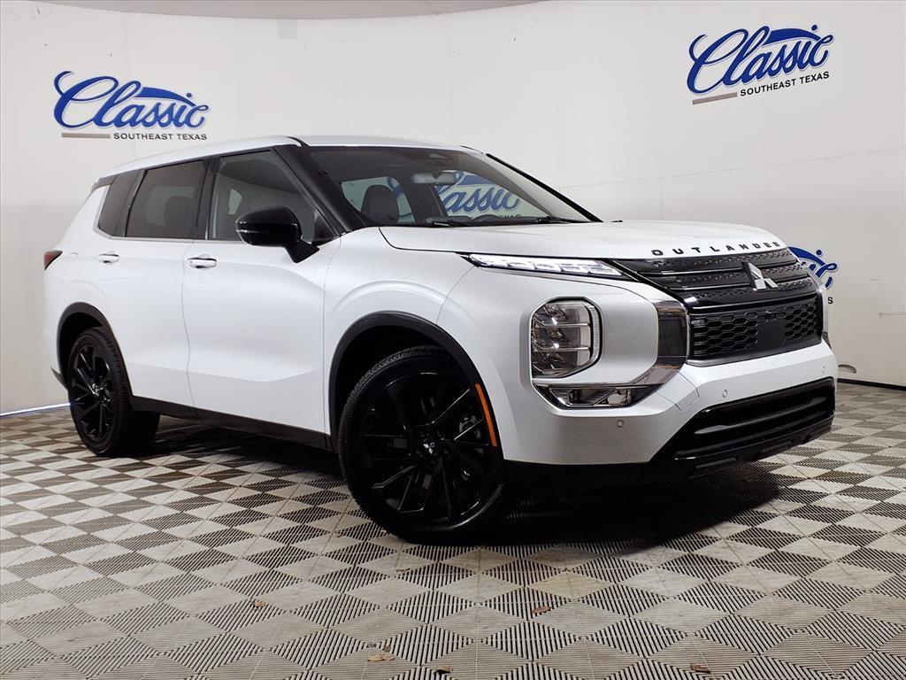 used 2023 Mitsubishi Outlander car, priced at $22,744