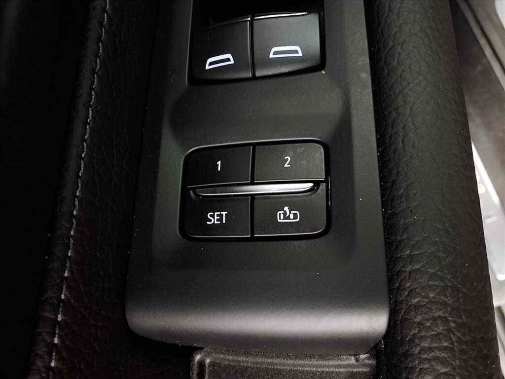 used 2024 GMC Yukon XL car, priced at $74,916