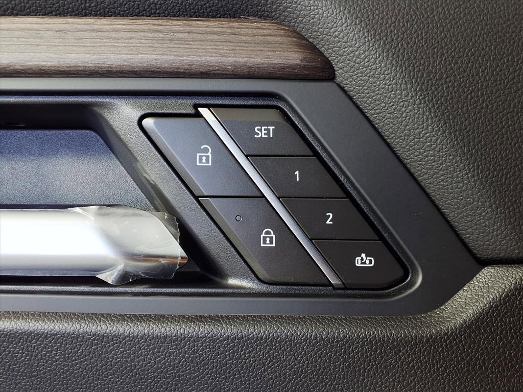 new 2026 GMC Acadia car, priced at $65,296