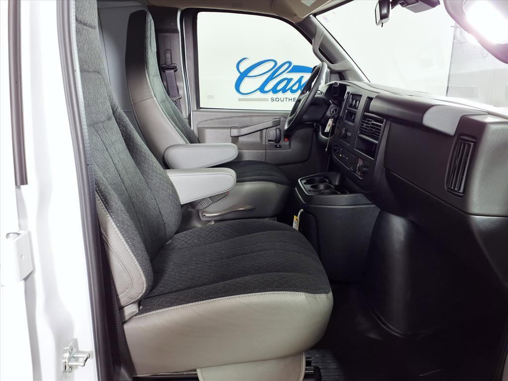 new 2025 GMC Savana 2500 car, priced at $43,199