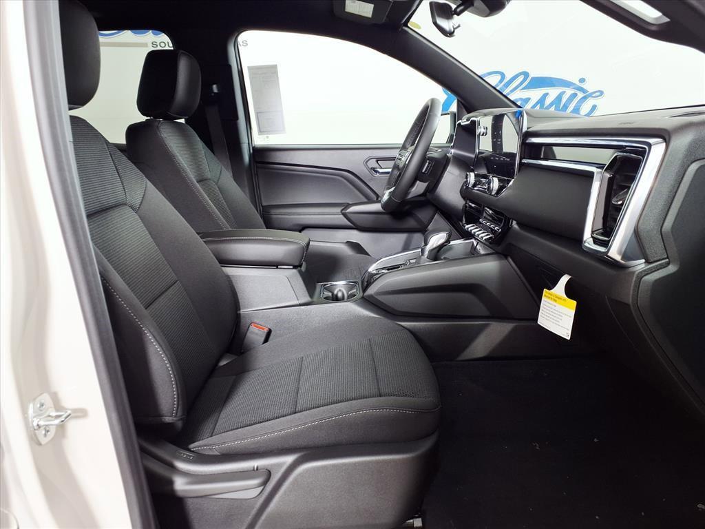 new 2026 GMC Canyon car, priced at $41,076