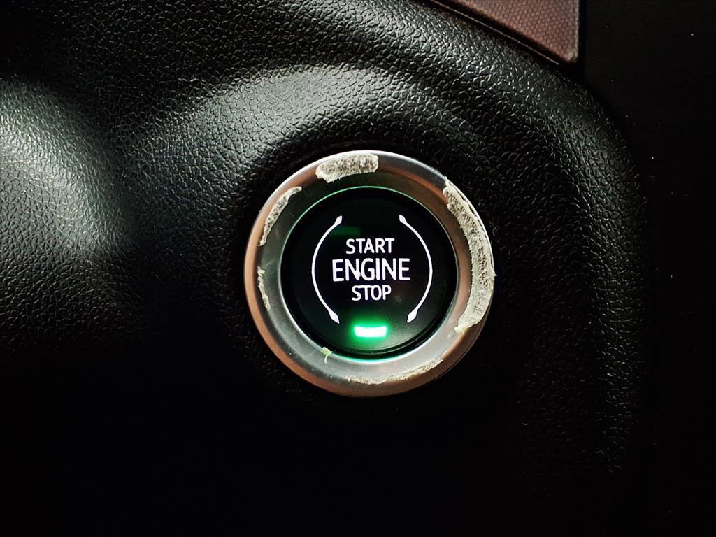 used 2021 GMC Sierra 1500 car, priced at $36,998