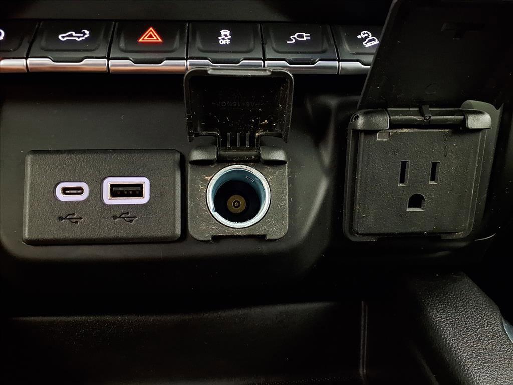 used 2021 GMC Sierra 1500 car, priced at $36,998