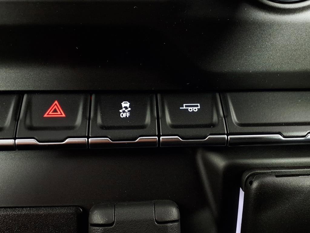 new 2026 GMC Sierra 1500 car, priced at $43,069