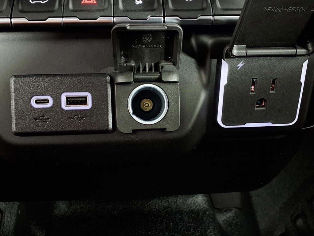 new 2026 GMC Sierra 1500 car, priced at $43,069