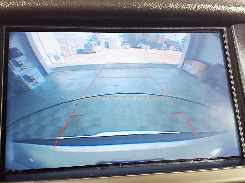 used 2018 GMC Yukon car, priced at $26,573