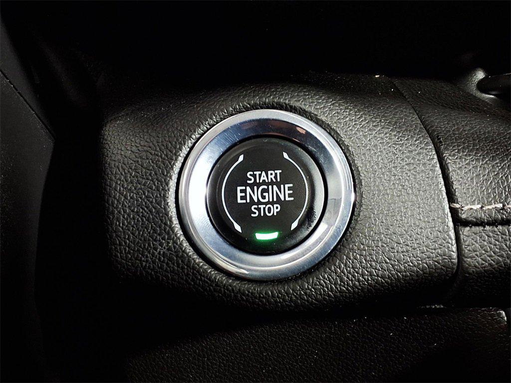 used 2022 Buick Envision car, priced at $22,672