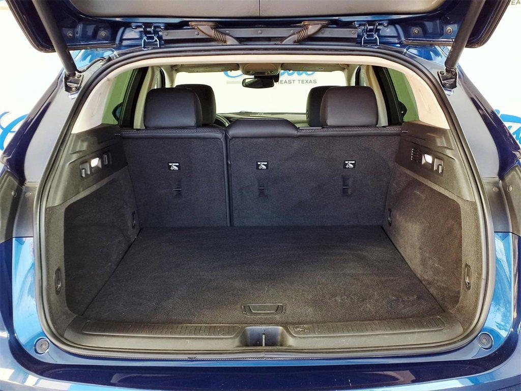 used 2022 Buick Envision car, priced at $22,672