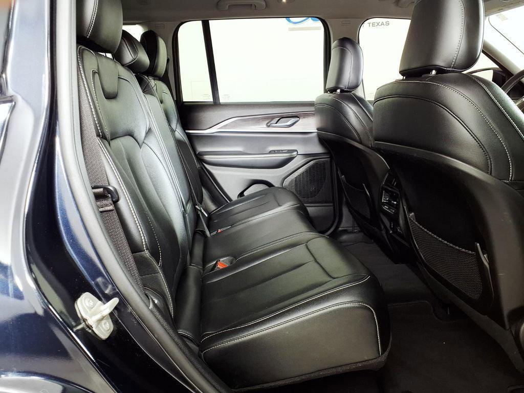 used 2024 Jeep Grand Cherokee car, priced at $28,833
