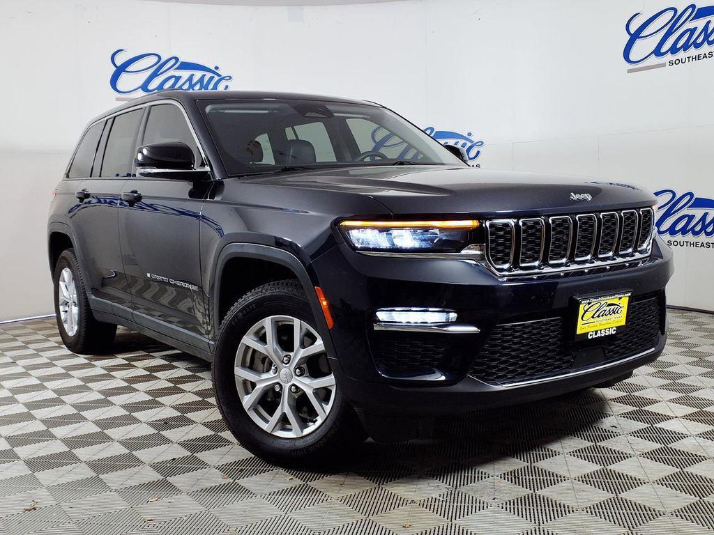 used 2024 Jeep Grand Cherokee car, priced at $28,833