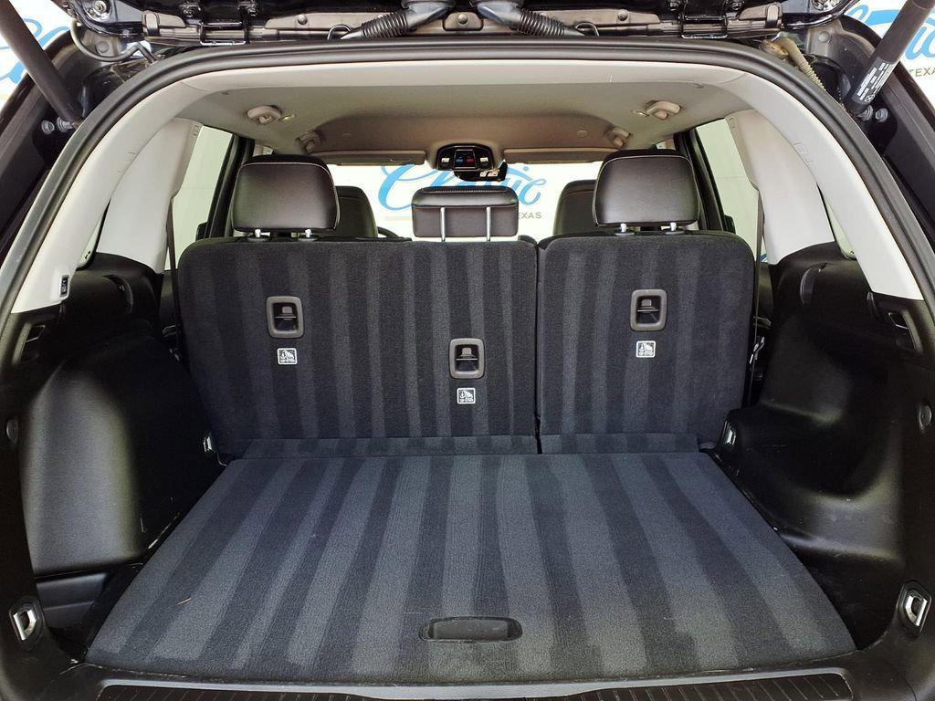 used 2024 Jeep Grand Cherokee car, priced at $28,833