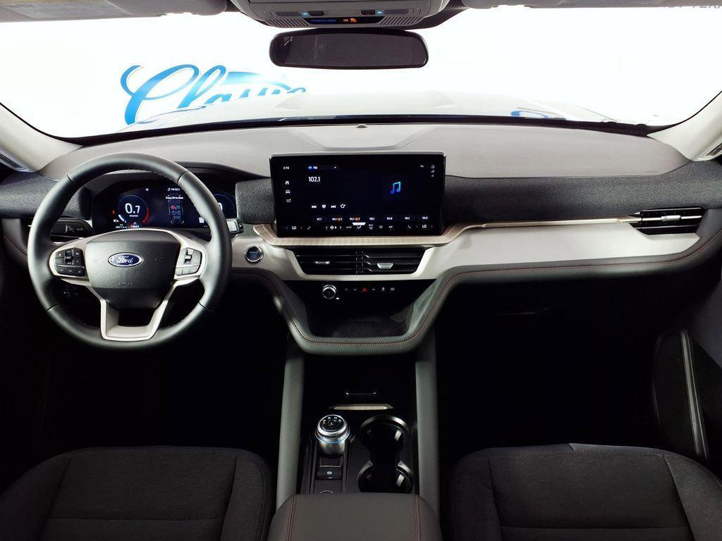 used 2025 Ford Explorer car, priced at $38,650