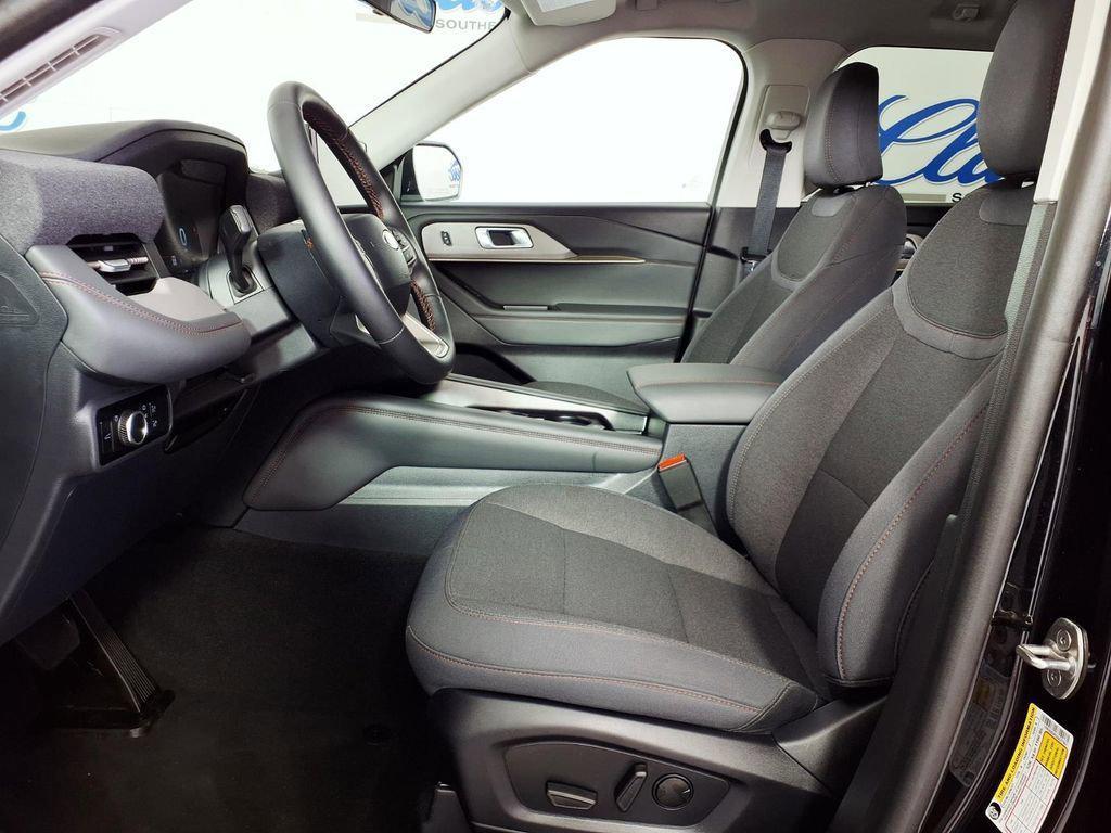 used 2025 Ford Explorer car, priced at $38,650