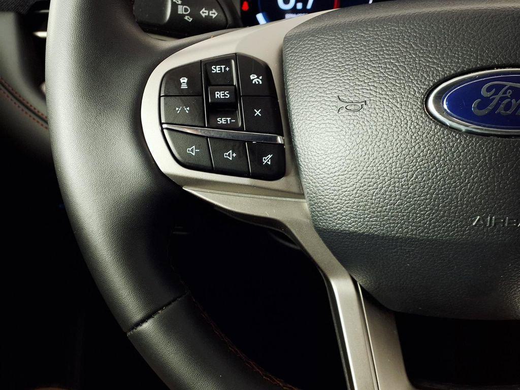 used 2025 Ford Explorer car, priced at $38,650