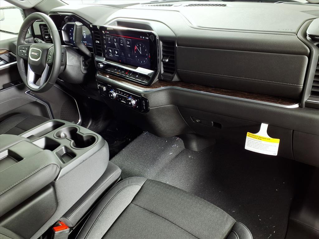 new 2026 GMC Sierra 1500 car, priced at $51,576