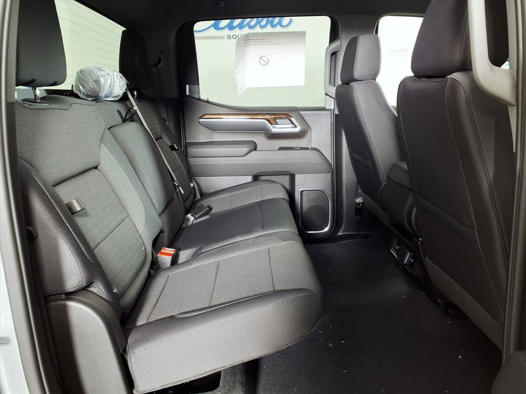new 2026 GMC Sierra 1500 car, priced at $51,576
