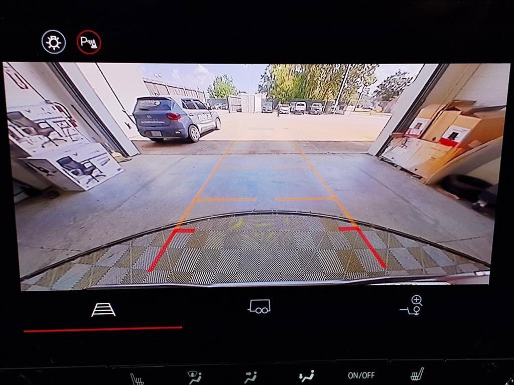 new 2026 GMC Canyon car, priced at $40,090