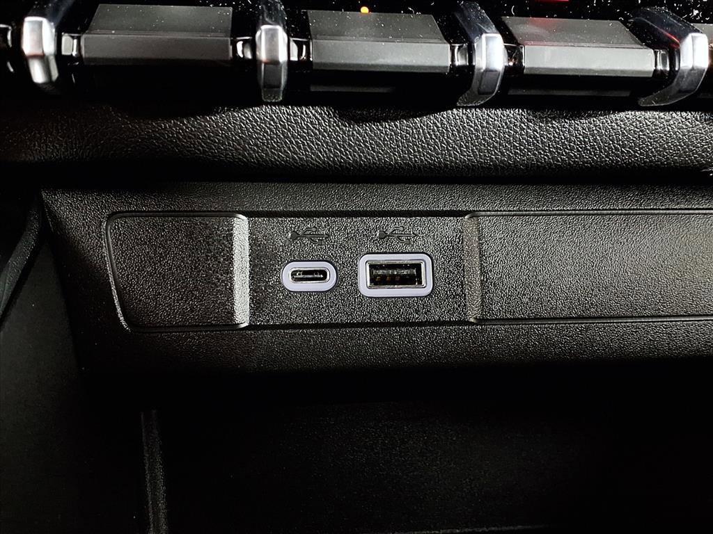 new 2026 GMC Canyon car, priced at $40,090