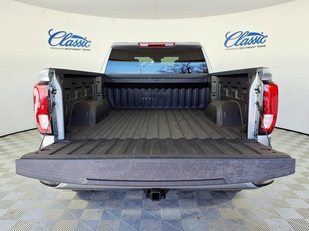 new 2026 GMC Sierra 1500 car, priced at $48,417