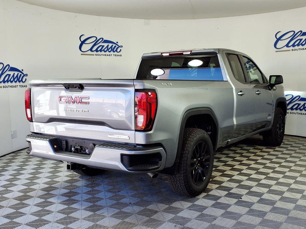 new 2026 GMC Sierra 1500 car, priced at $48,417