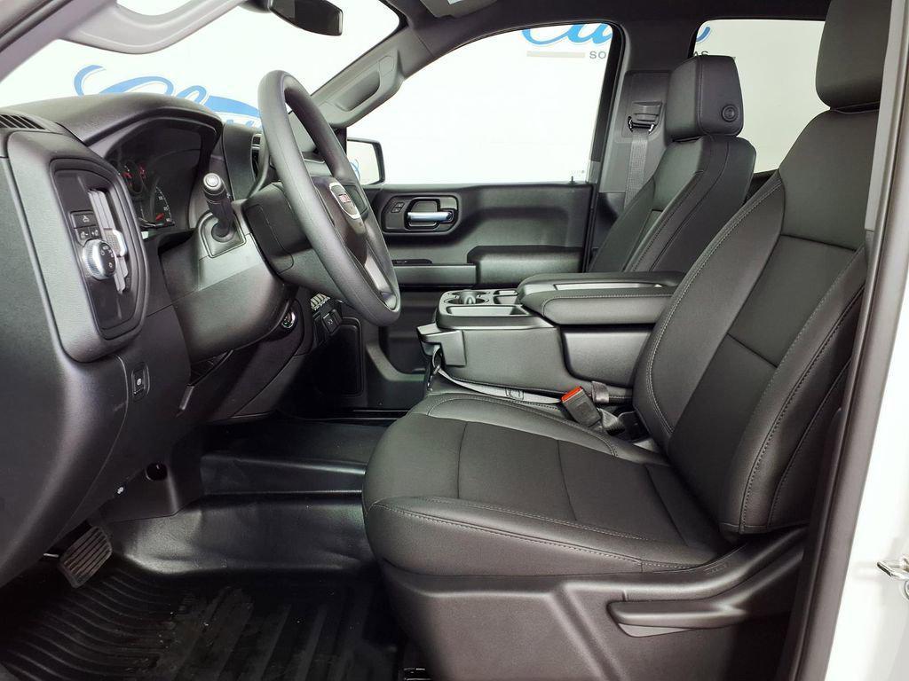 new 2026 GMC Sierra 1500 car, priced at $39,892