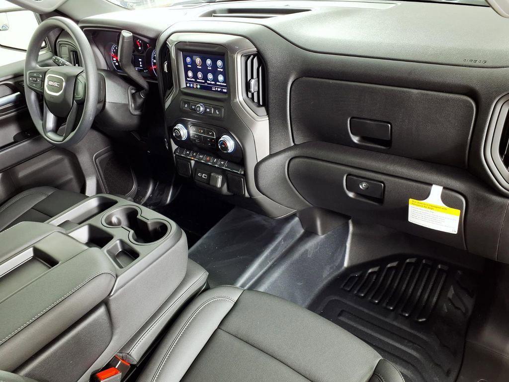 new 2026 GMC Sierra 1500 car, priced at $39,892