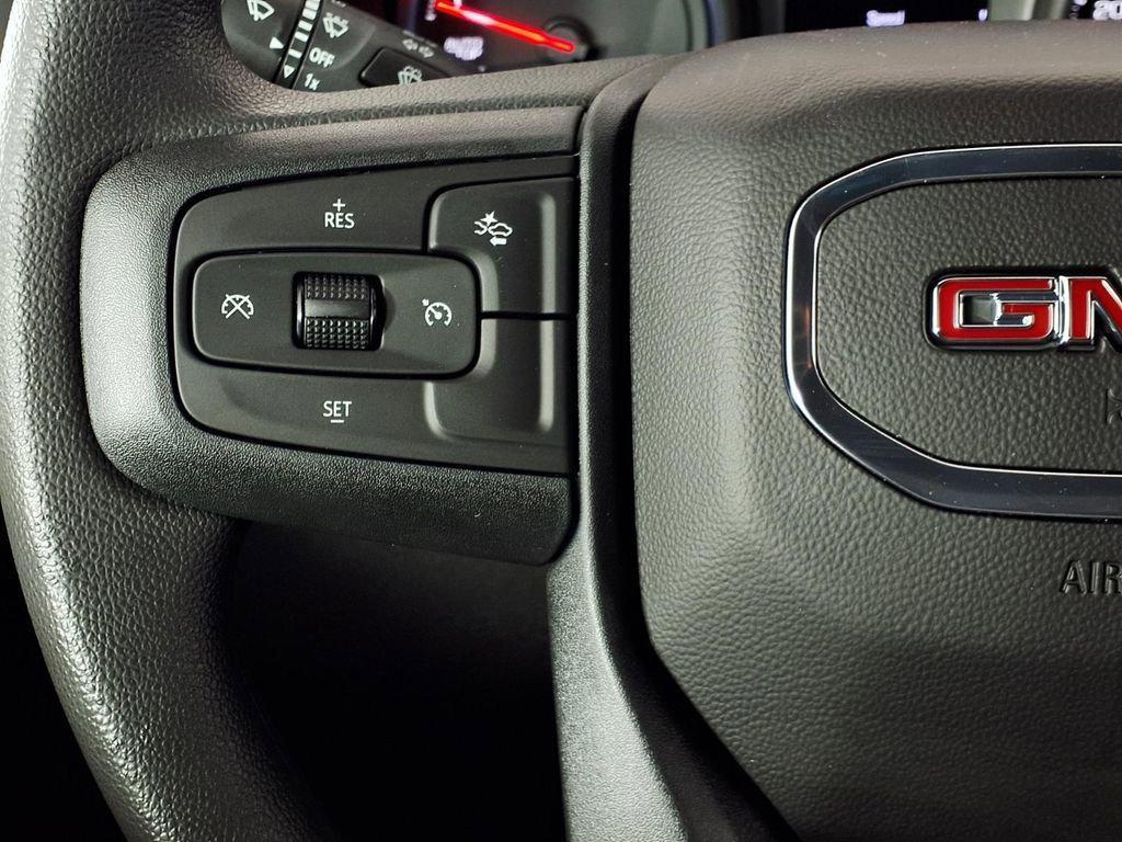 new 2026 GMC Sierra 1500 car, priced at $39,673