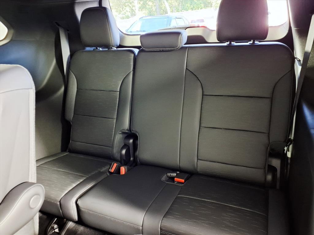 new 2026 Buick Enclave car, priced at $48,006