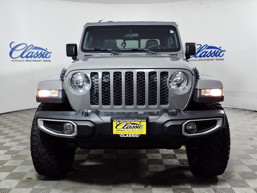 used 2022 Jeep Gladiator car, priced at $30,875