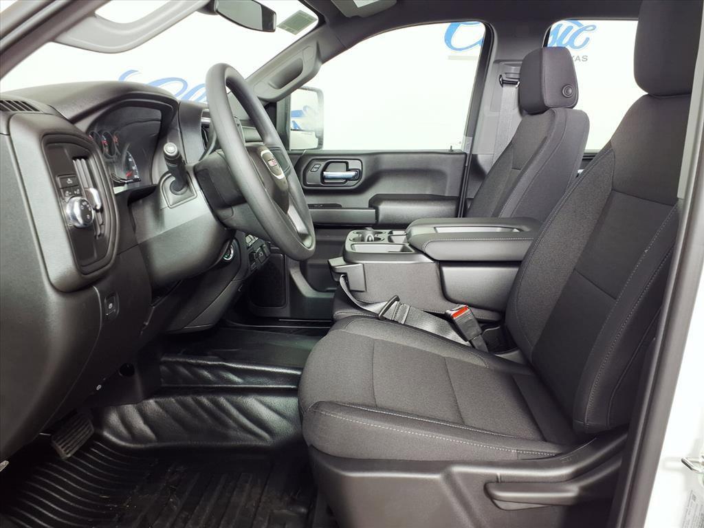 new 2026 GMC Sierra 2500 car, priced at $52,564