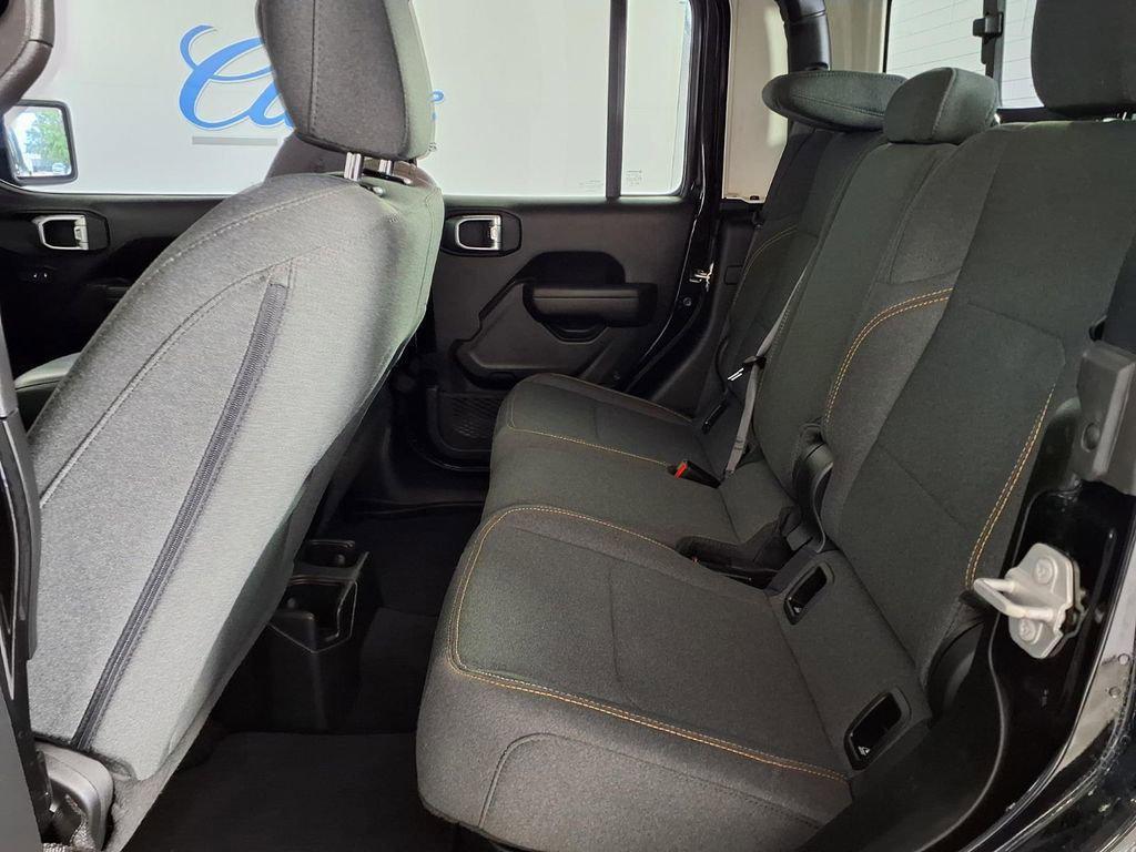 used 2024 Jeep Gladiator car, priced at $36,102
